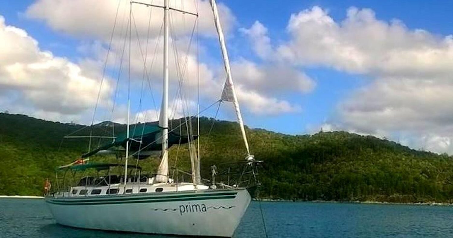 Prima 2-Day 1-Night Whitsundays Sailing Tour | Backpacker